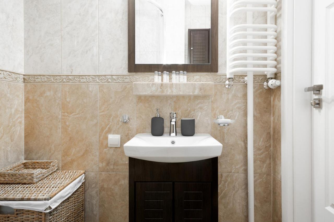 Warsaw New Town Apartments By Renters Екстериор снимка